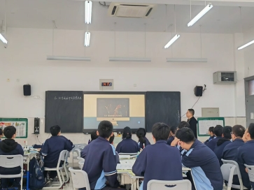 唐老師上課
